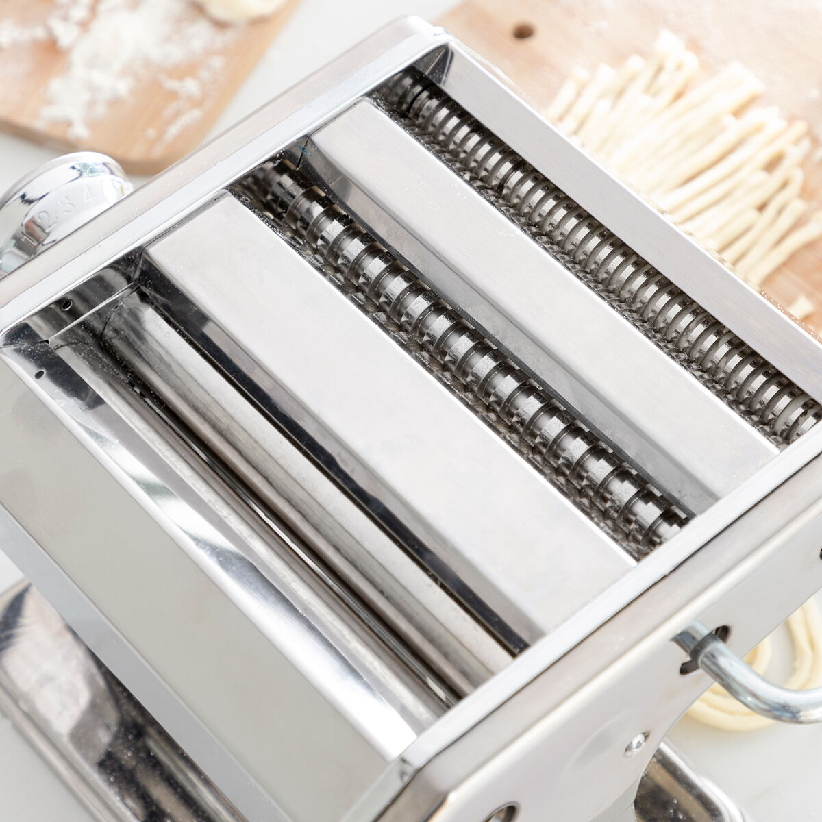 Machine voor het maken van verse pasta met recepten Frashta | Auredomo - foto 4
